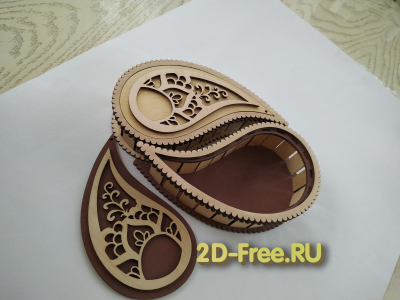 Резная шкатулка