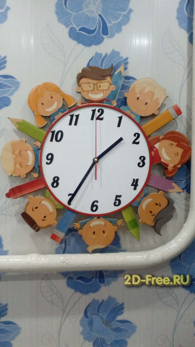Часы школьные макет