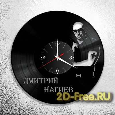 Часы на пластинке Дмитрий Нагиев